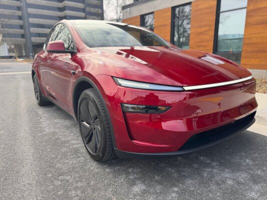 Das neue Tesla Model Y (2025): Mehr Komfort, Leistung und Technologie - Das neue Tesla Model Y (2025): Mehr Komfort, Leistung und Technologie